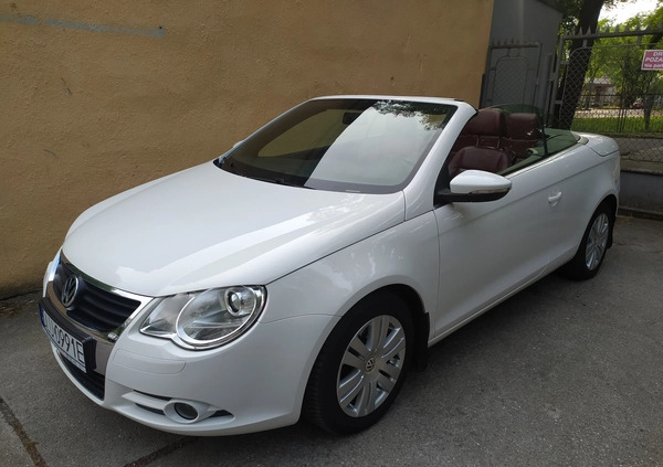 Volkswagen Eos cena 36900 przebieg: 142000, rok produkcji 2009 z Lubin małe 254